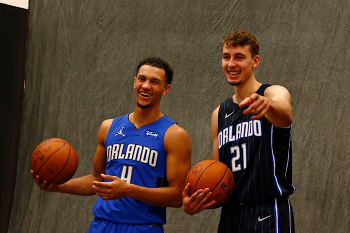 17F82991-D5DF-4D05-B06A-A24EBA585400